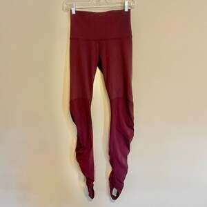 Lululemon Wunder Under High-Rise Ruched Stirrup Leggings Burgundy Women’s Size 6